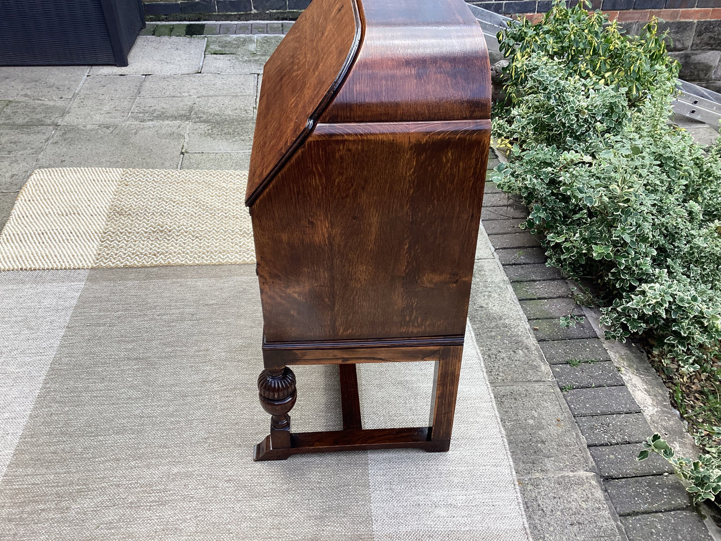 Vintage Oak Bureau With Key