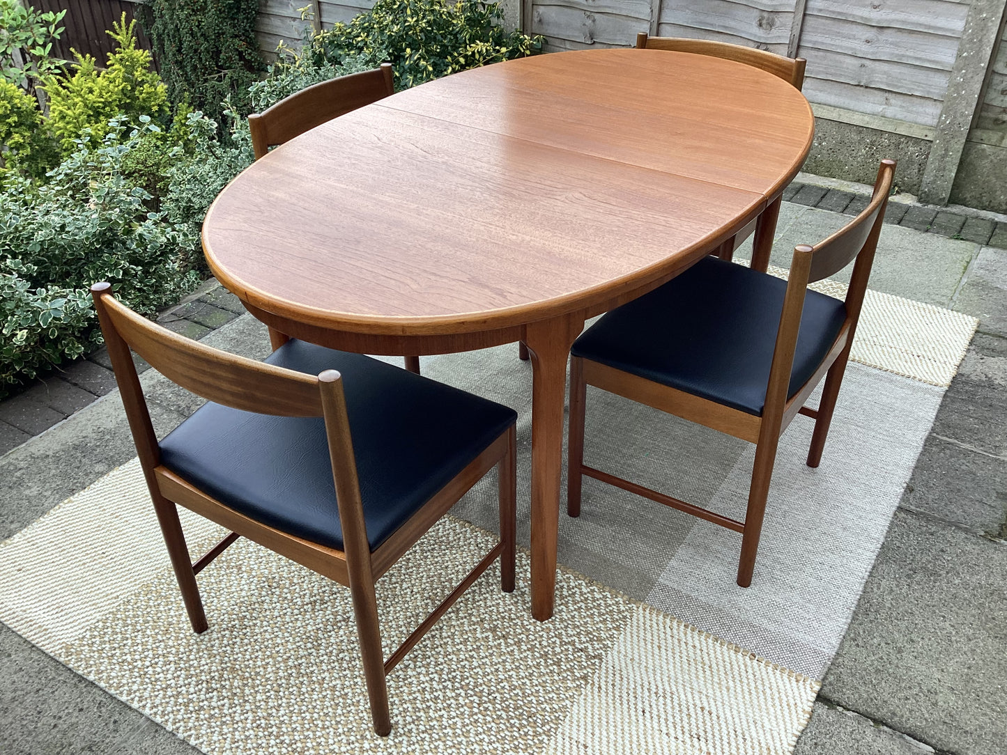 McIntosh Mid Century Teak Oval Extending Dining Table With 4 McIntosh Dining Chairs