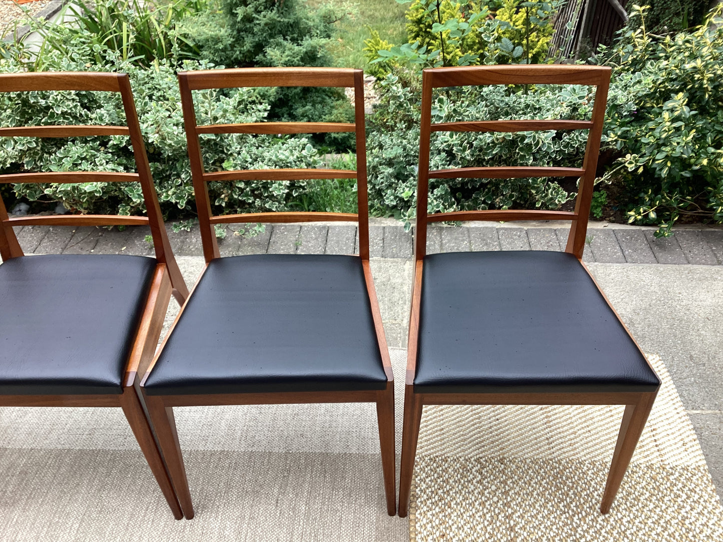 McIntosh Mid Century Teak Extending Dining Table With 4 McIntosh Teak Dining Chairs