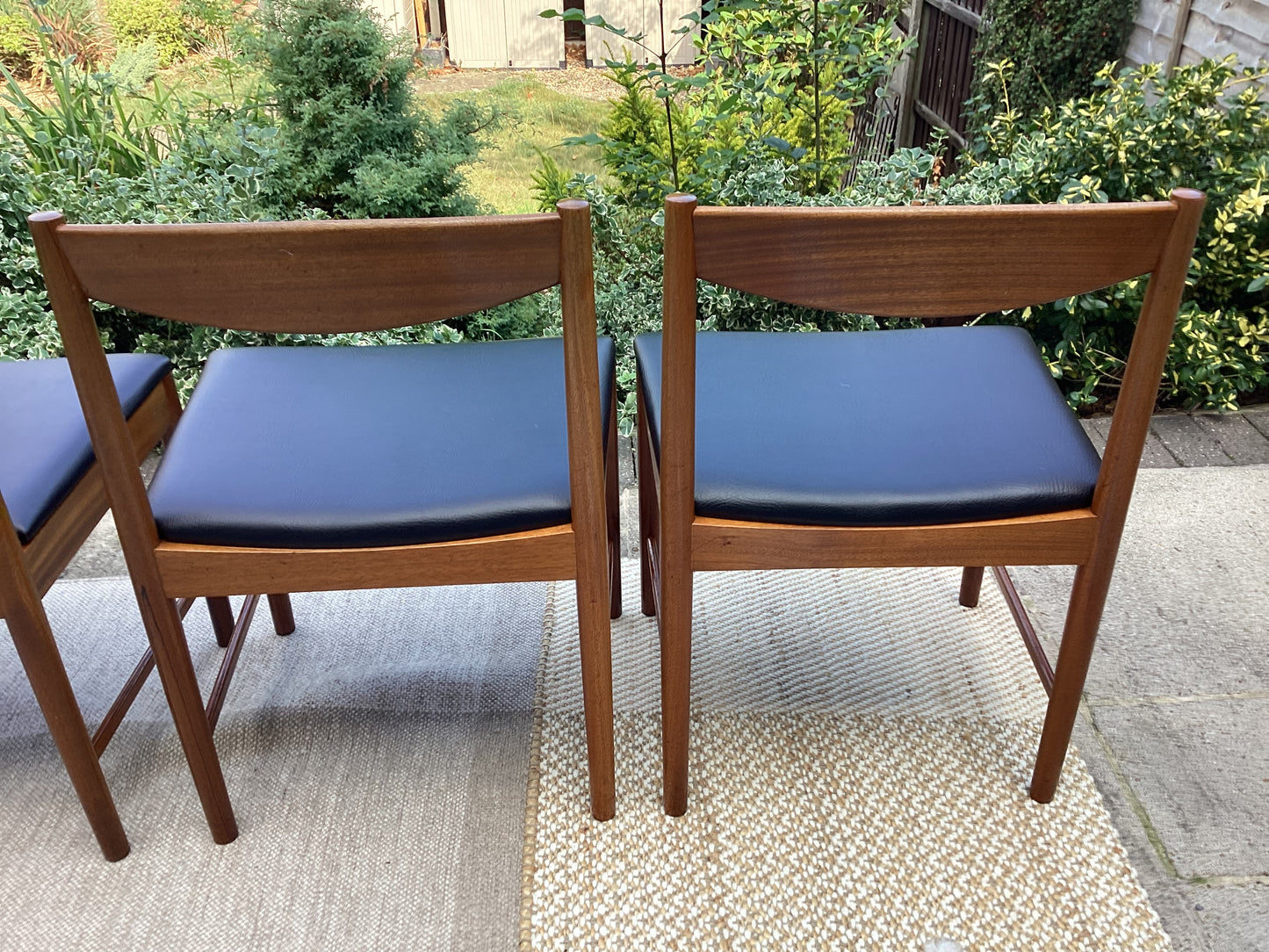 McIntosh Mid Century Teak Oval Extending Dining Table With 4 McIntosh Dining Chairs