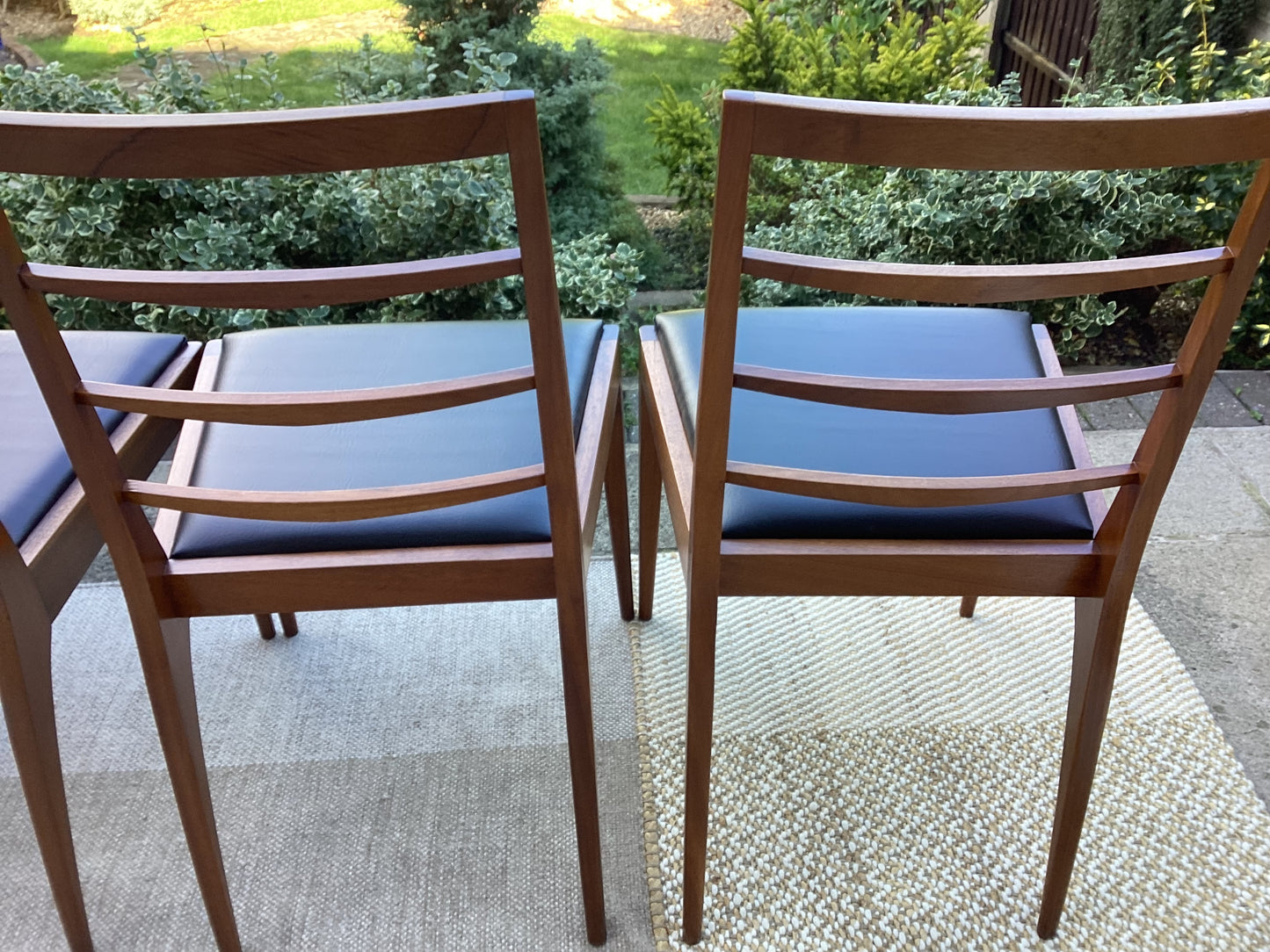 McIntosh Mid Century Teak Extending Dining Table With 6 McIntosh Dining Chairs