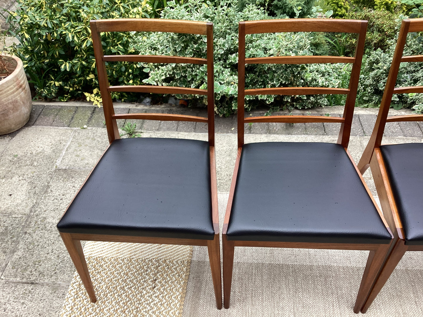 McIntosh Mid Century Teak Extending Dining Table With 4 McIntosh Teak Dining Chairs