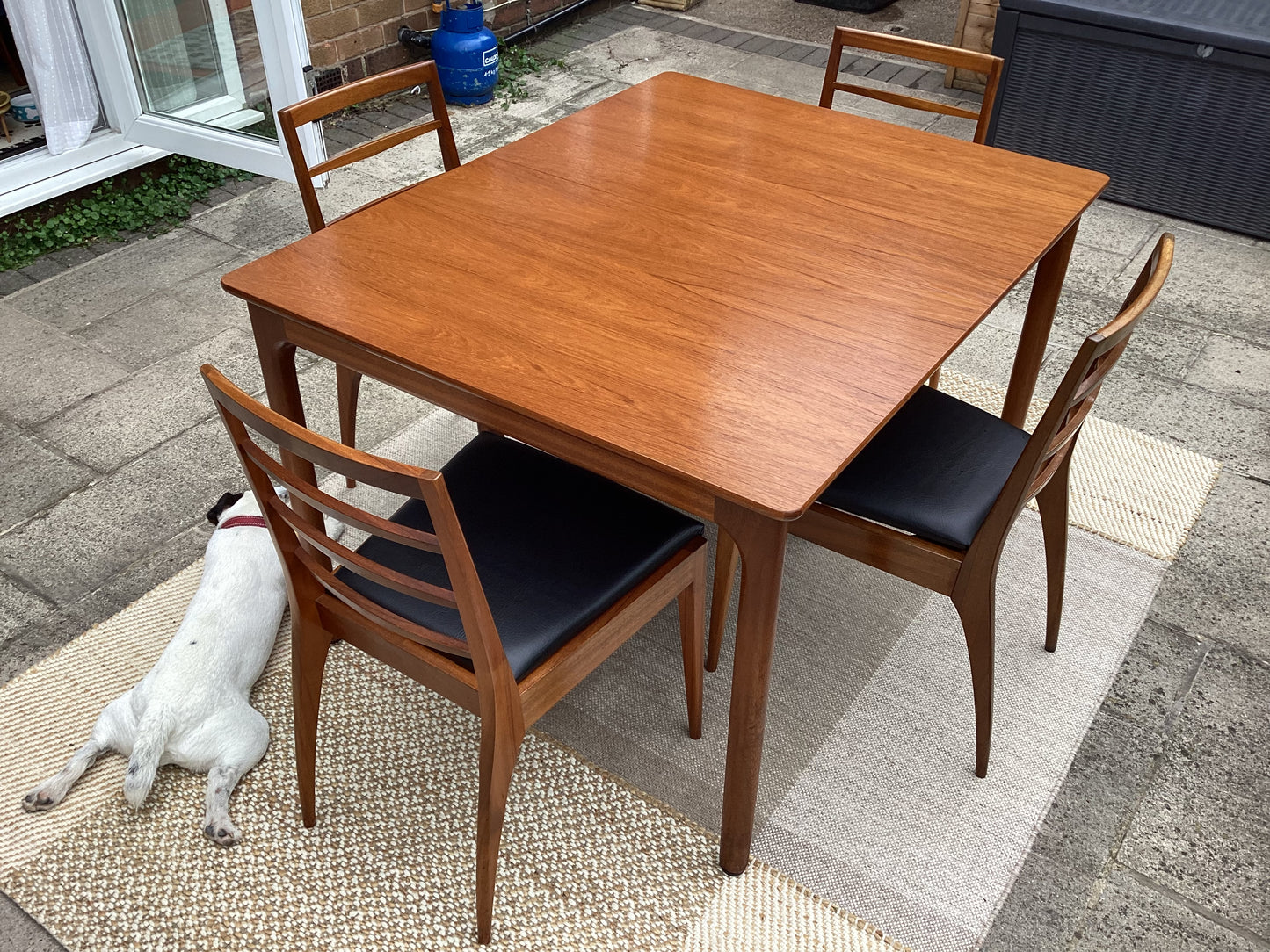 McIntosh Mid Century Teak Extending Dining Table With 4 McIntosh Teak Dining Chairs