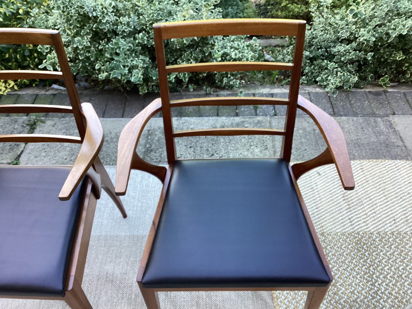 McIntosh Mid Century Teak Extending Dining Table With 6 McIntosh Dining Chairs